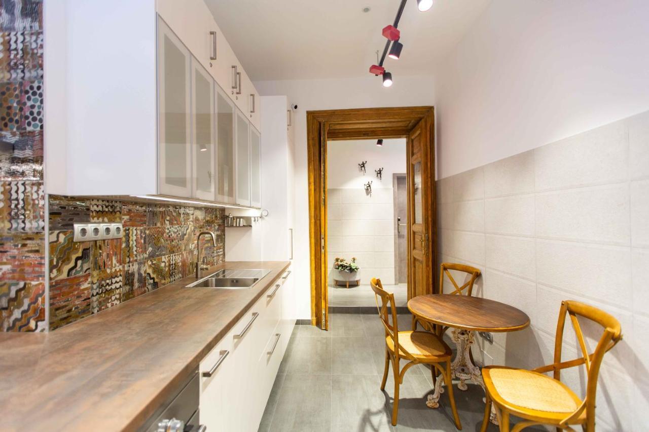 Premium By Hi5 - Style At The Comedy Theater Apartamento